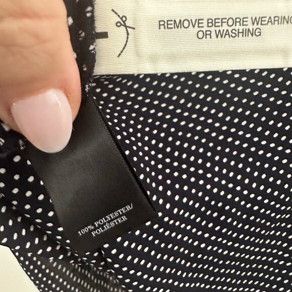 Ann Taylor Black And White Faux Wrap Blouse with V-Neckline Size MP NWT - Picture 4 of 6